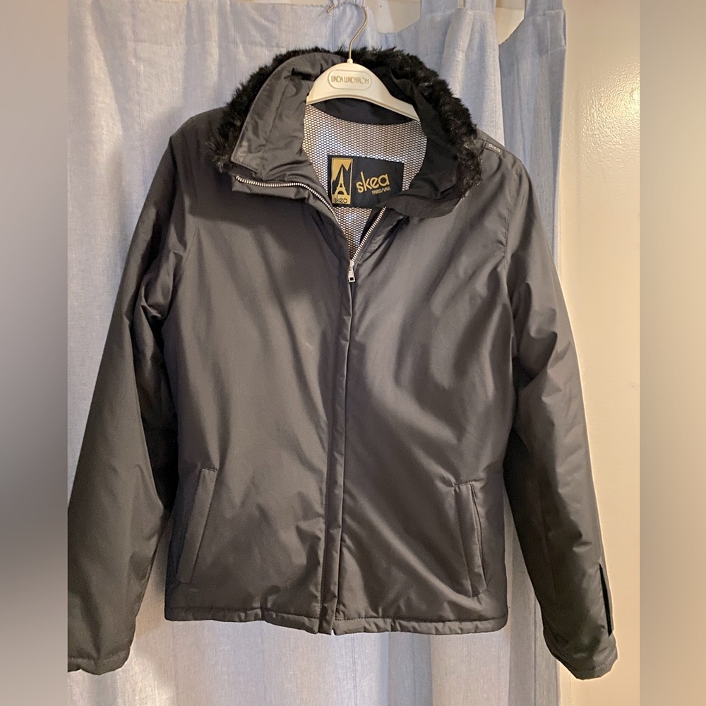 Skea Women’s Ski Jacket with Faux Fur Collar